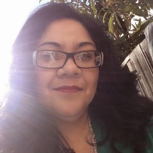 Meet your Posher, Juanita